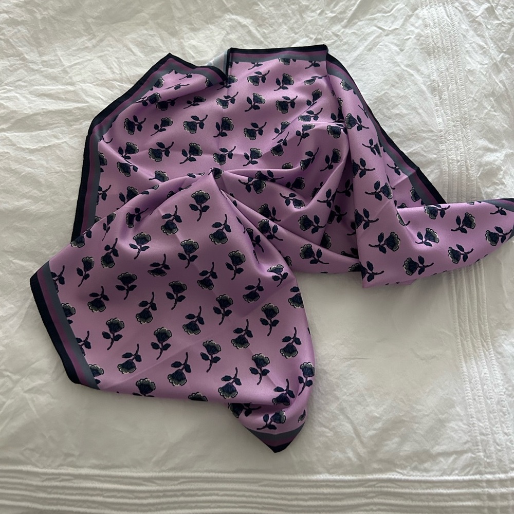New Vera Bradley purple scarf